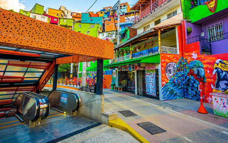LA COMUNA 13